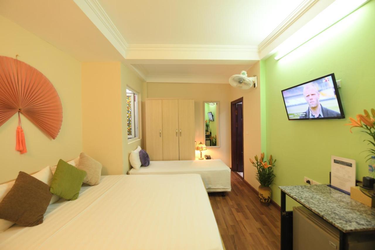 Holiday Lakeview Hotel Hanoi Luaran gambar