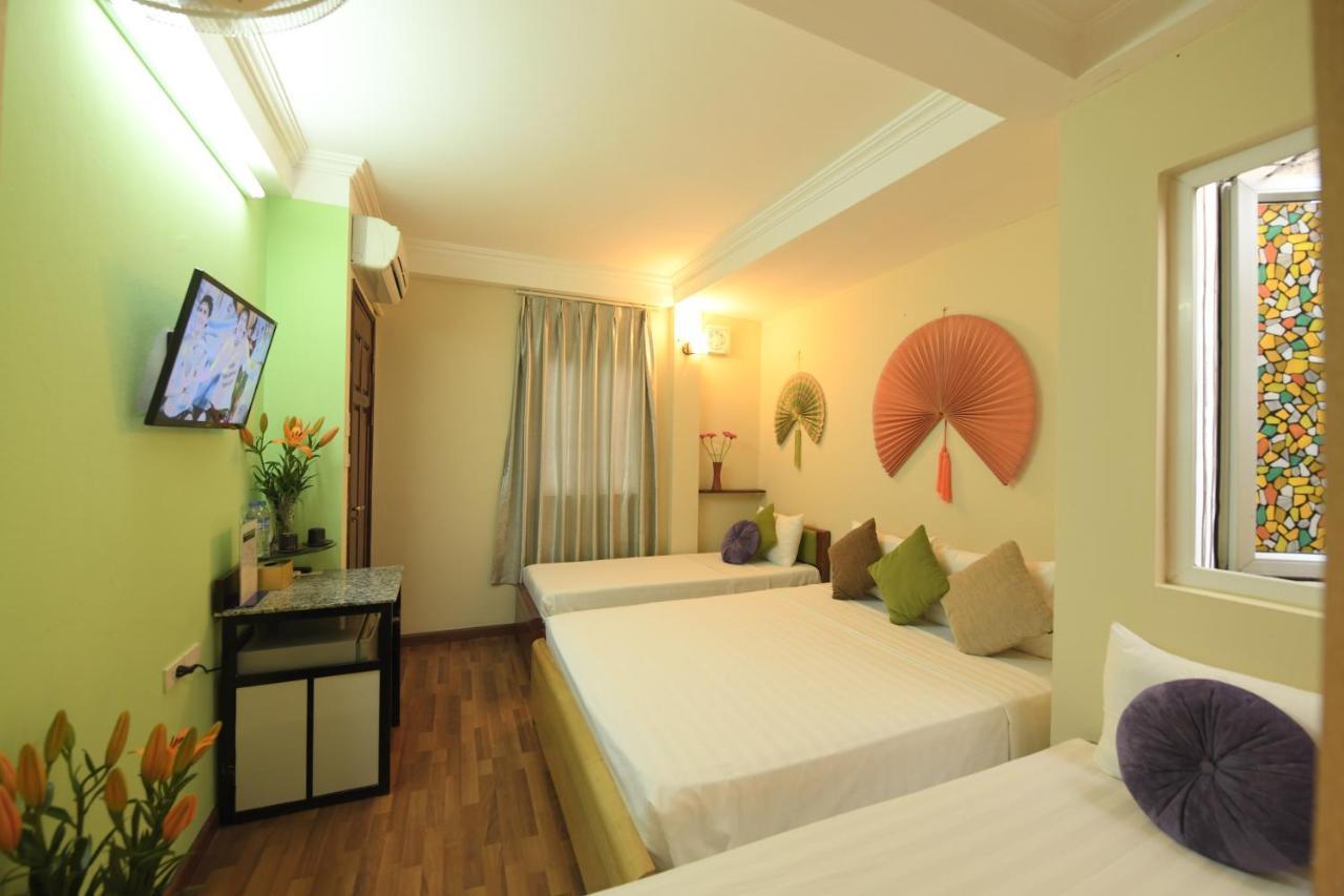Holiday Lakeview Hotel Hanoi Luaran gambar